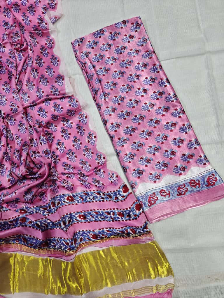 A Pink Cotton Silk Blend Saree