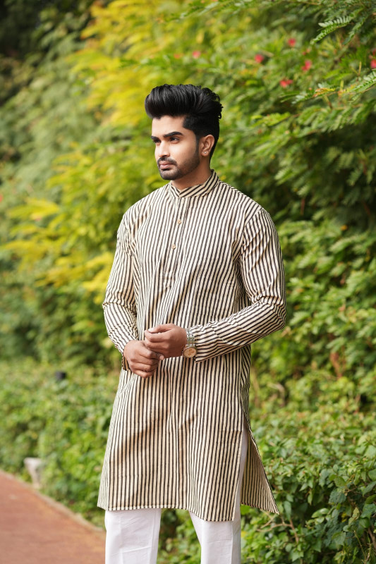 Black and Beige Striped Kurta