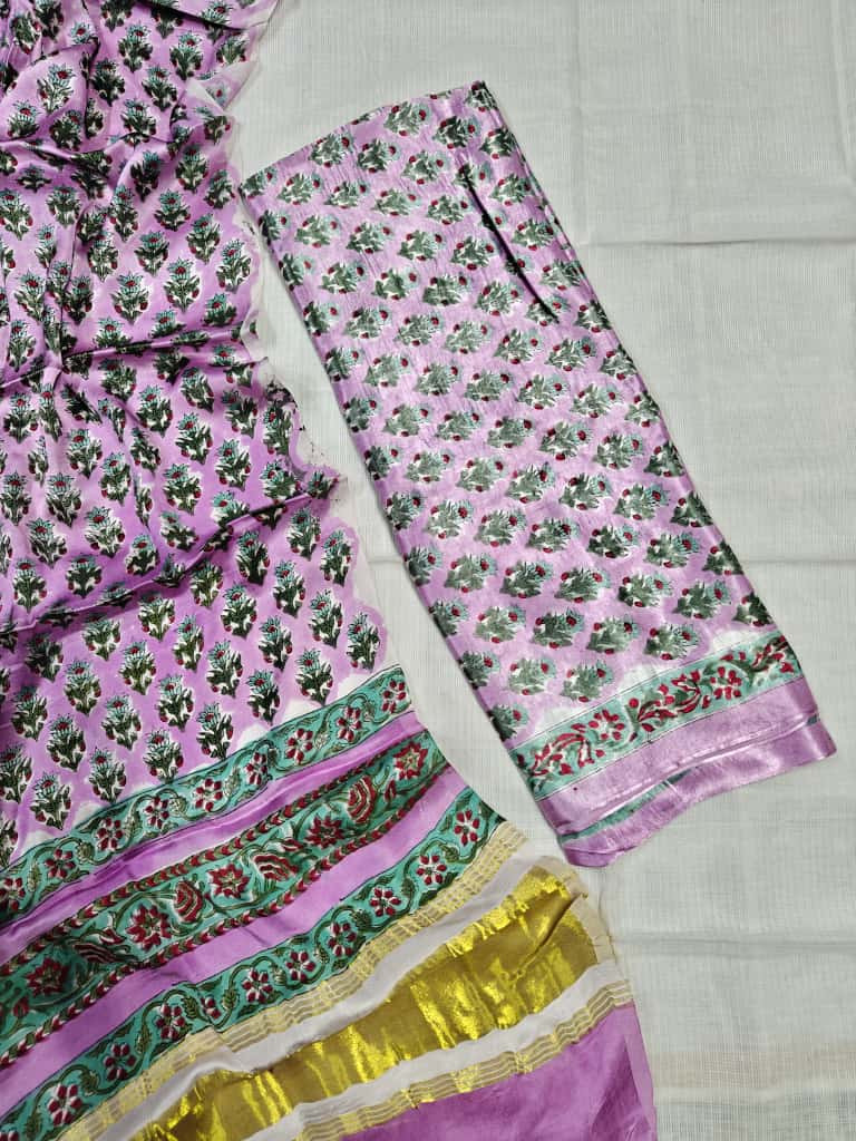 Lavender floral woven Chanderi silk saree with multicolor border and golden zari pallu